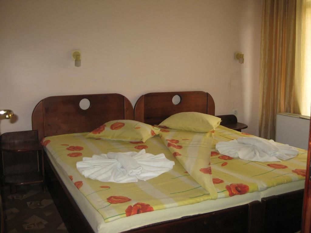 Отель Family Hotel Iv Велинград